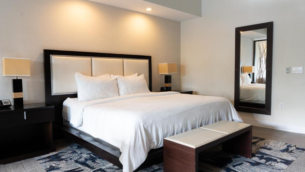 Aparthotel Modern Private Studio - King Bed, Jacuzzi, Balcony And Pool à Miami Extérieur photo